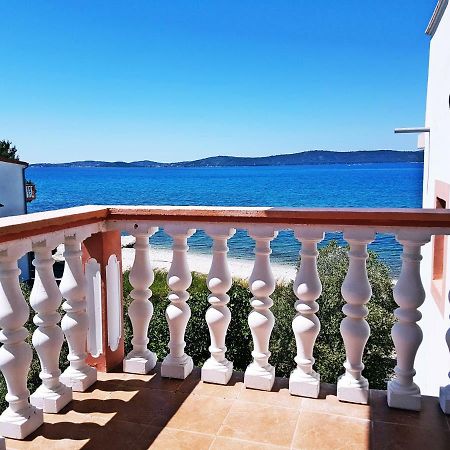 Ika Apartments Бибине Екстериор снимка