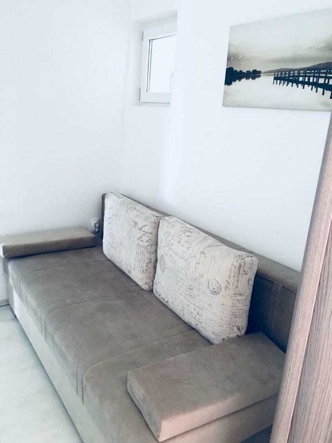 Ika Apartments Бибине Екстериор снимка